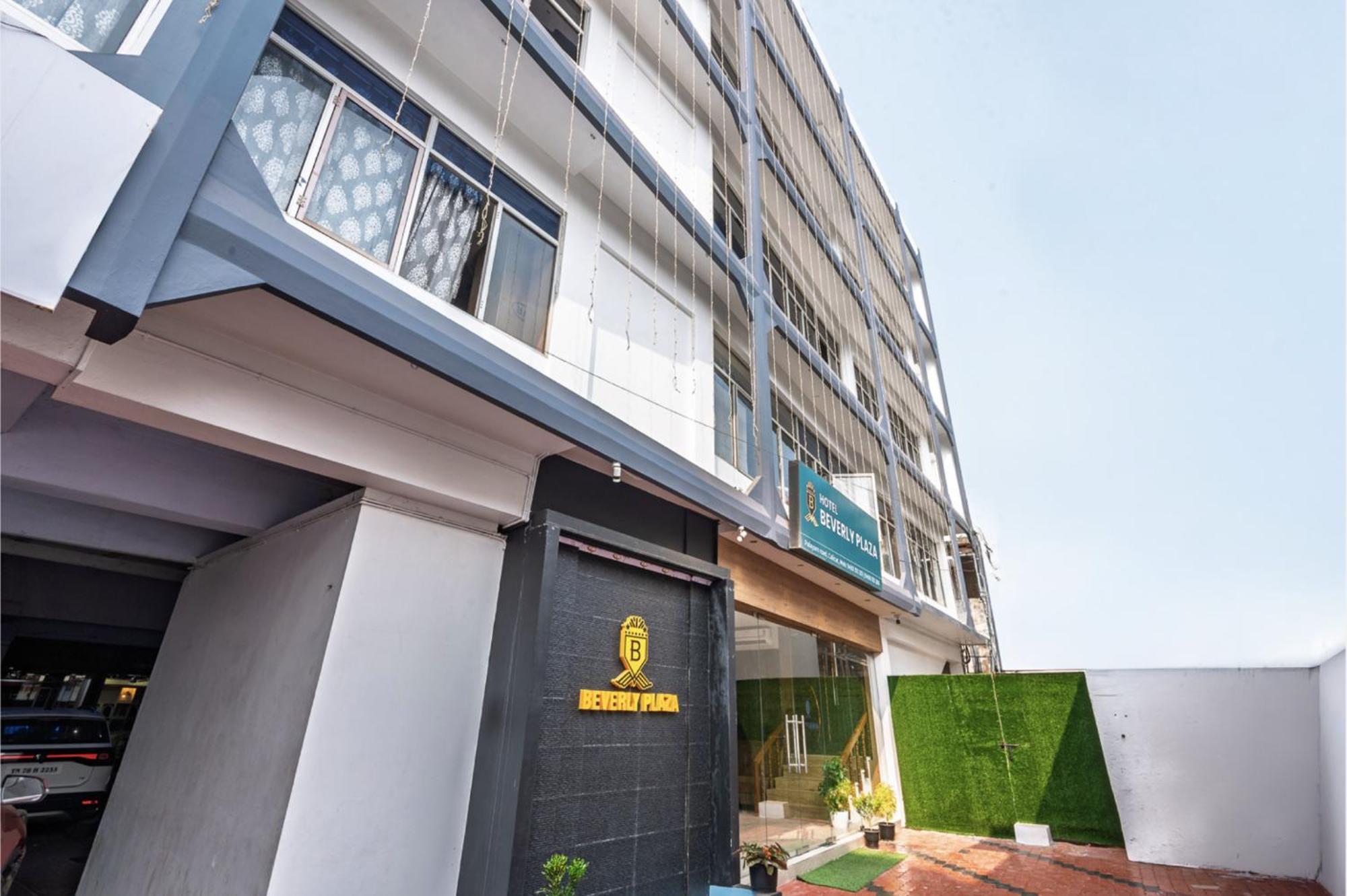 Hotel Beverly Plaza Calicut Exterior foto