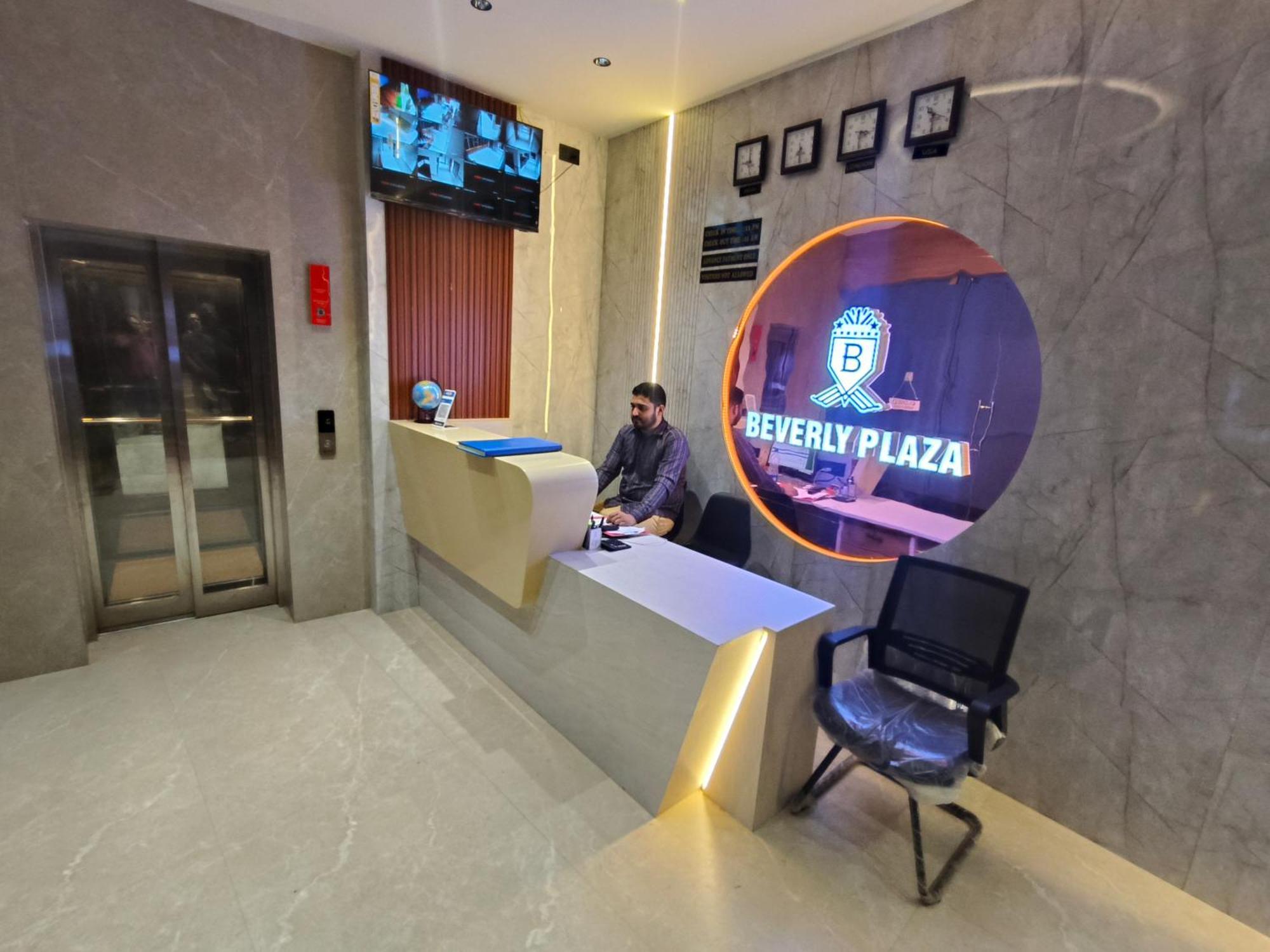 Hotel Beverly Plaza Calicut Exterior foto